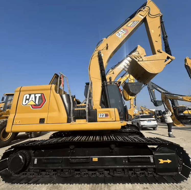 Caterpillar CAT323 Used Excavator