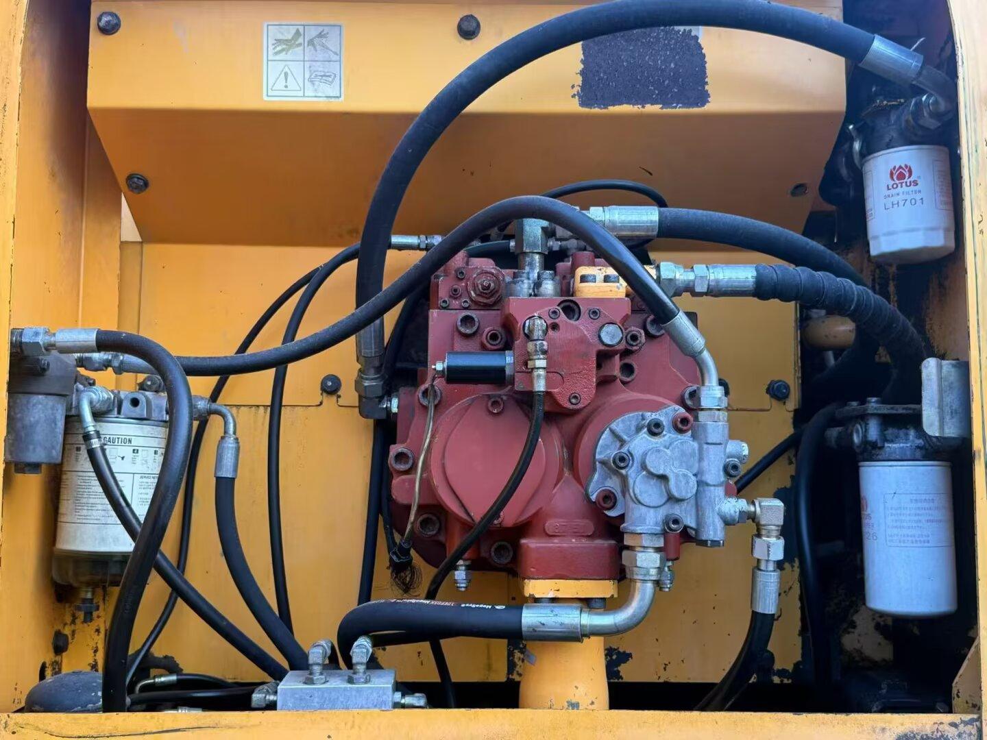 Hyundai R210W-7