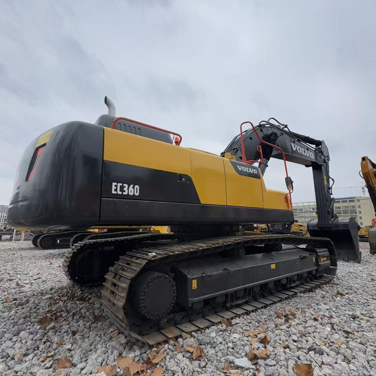 used volvo excavator
