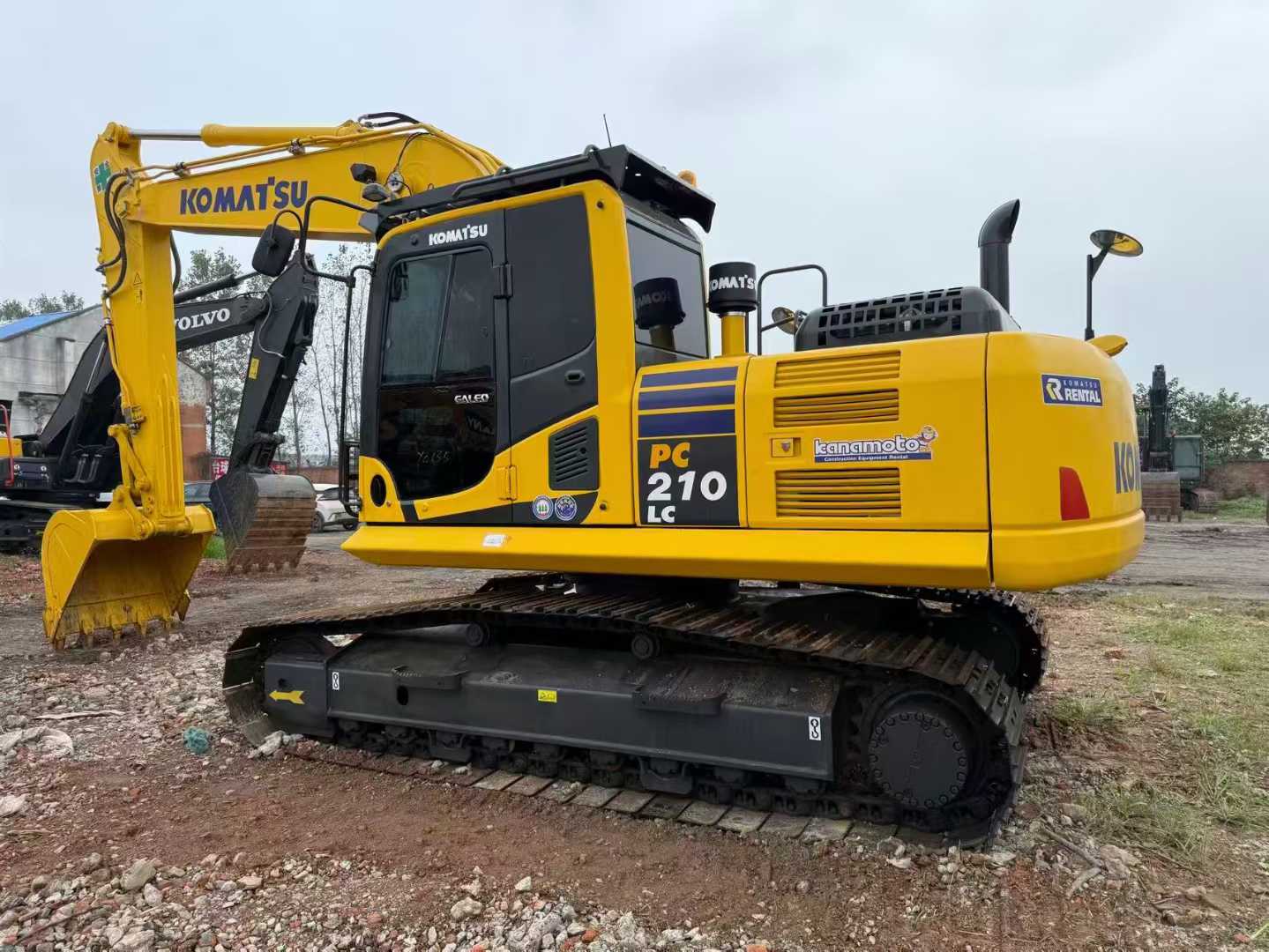 Why Choose a Used Komatsu 210 Excavator for Your Next Project? Cost vs Performance Analysis Why Choose a Used Komatsu 210 Excavator for Your Next Project? Cost vs Performance Analysis