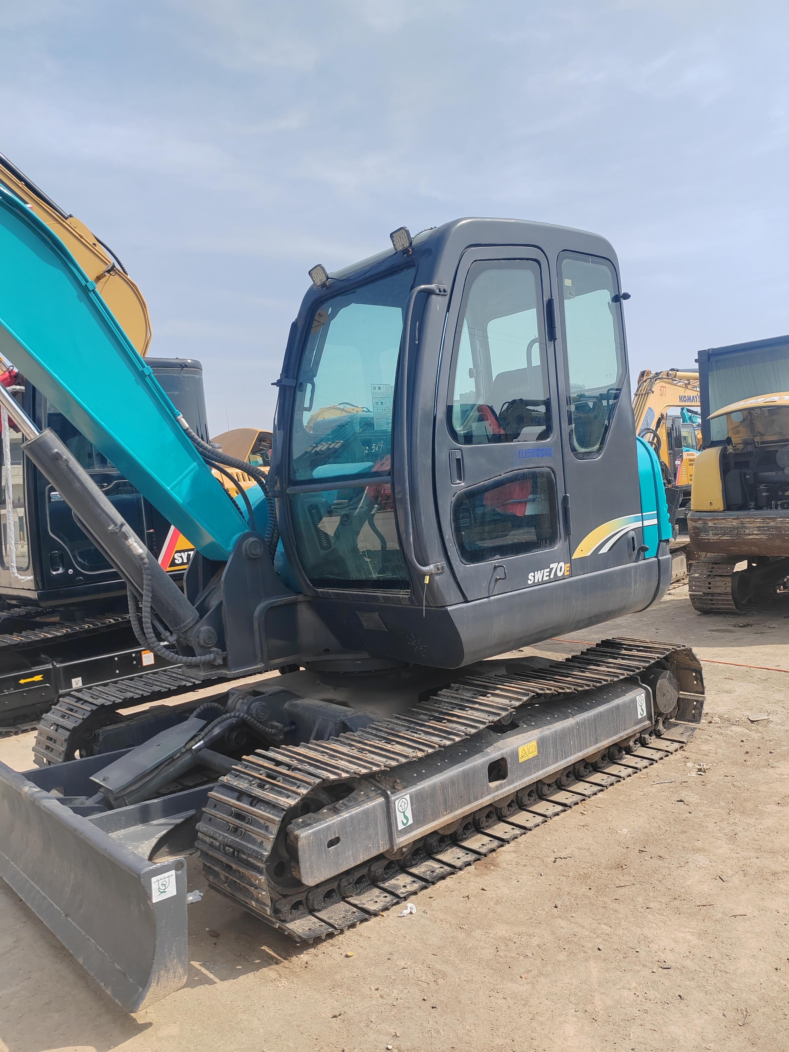 Used Sunward SWE70 Excavator