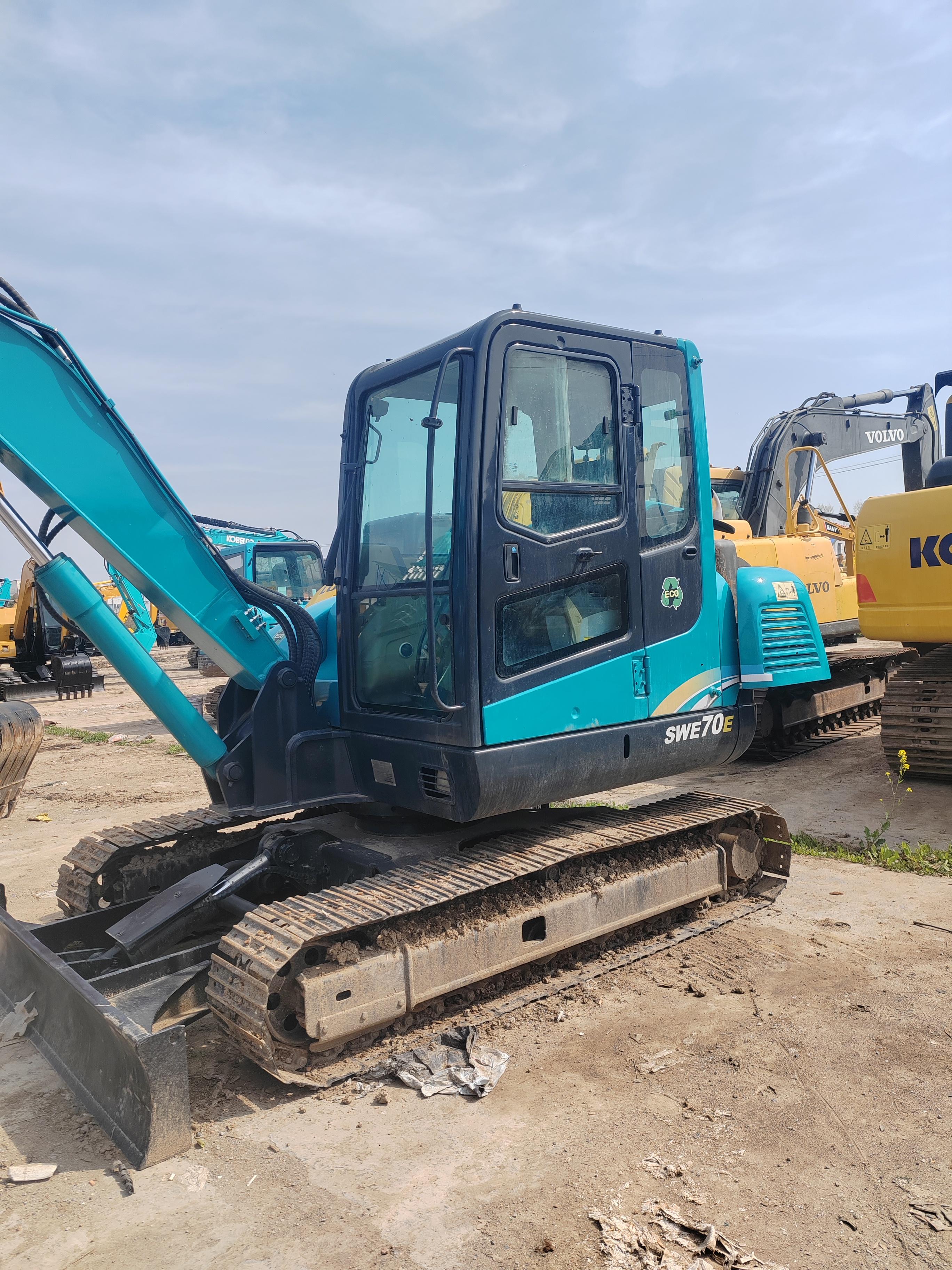 Used Sunward SWE70 Excavator