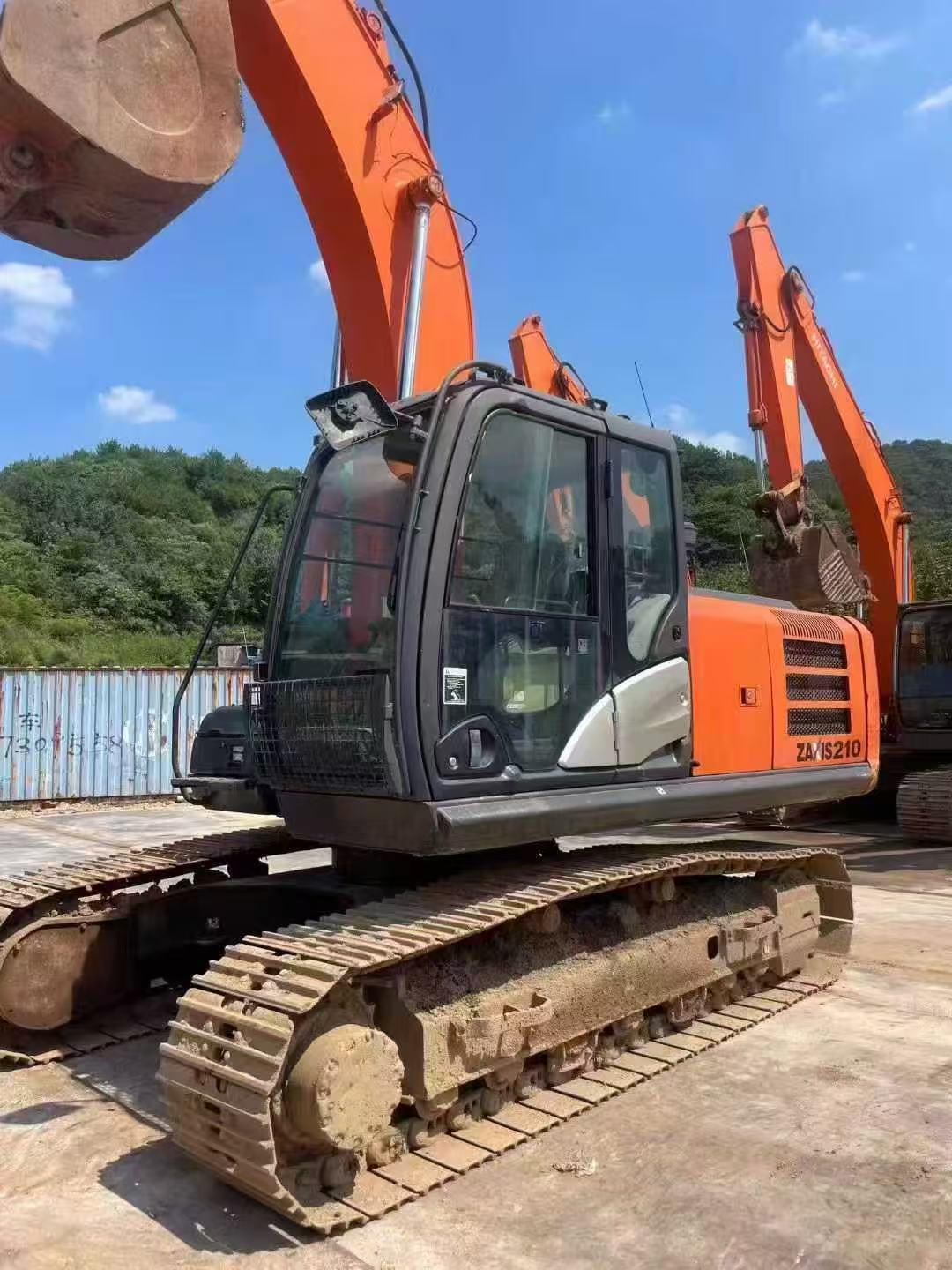 Hitachi ZX210-5G Used Excavator